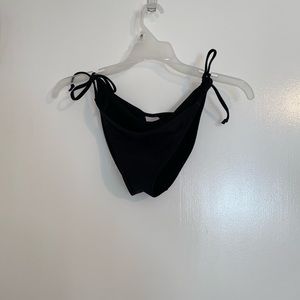 Black scrunched bikini bottoms